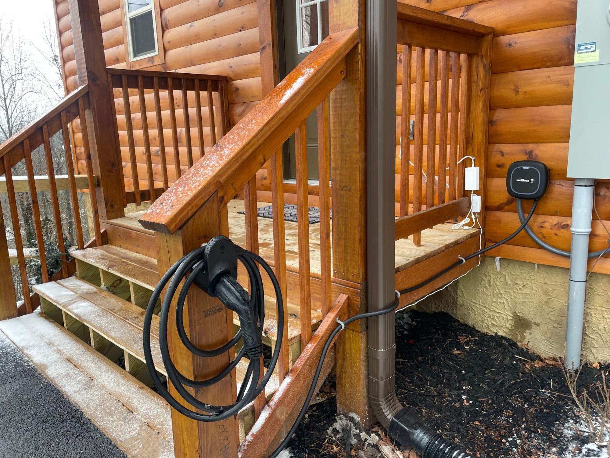 Mountains R Calling, Cozy Hideaway, King Beds, Hot-Tub, Arcade, Ev Ready Pigeon Forge Bagian luar foto